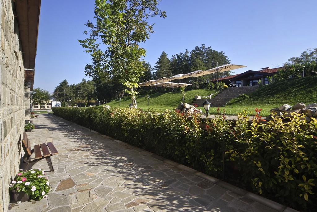 Esterra Vini Guest House Perushtitsa Exterior foto