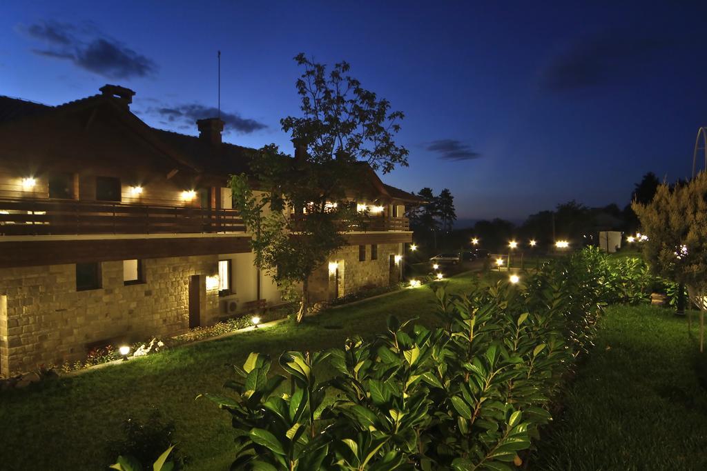Esterra Vini Guest House Perushtitsa Exterior foto